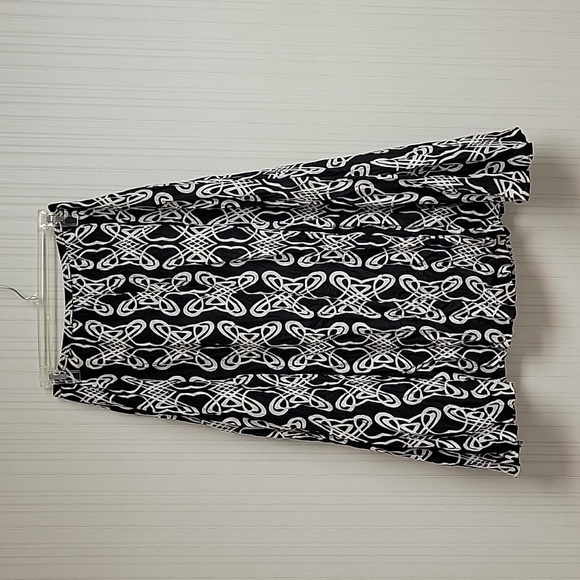 Chico's sz 0 (small) 4-6 black/white silk skirt - Picture 1 of 3